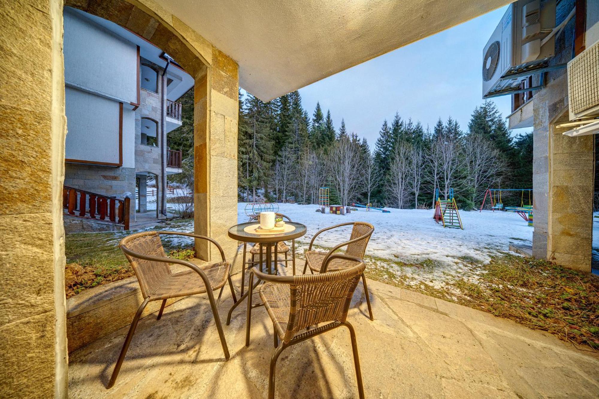 Myplace Pamporovo Апартаменти За Отдих Esterno foto